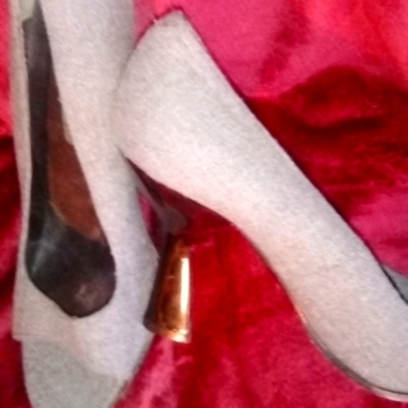 Shade of GREY .By HyPE size 7.5 Heel 👠 and Open Toe - Picture 3 of 5